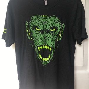 Men’s FLO wrestling Alpha Ape Tee *size S